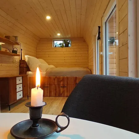 بيت للعطل Tiny House Am Waldrand
